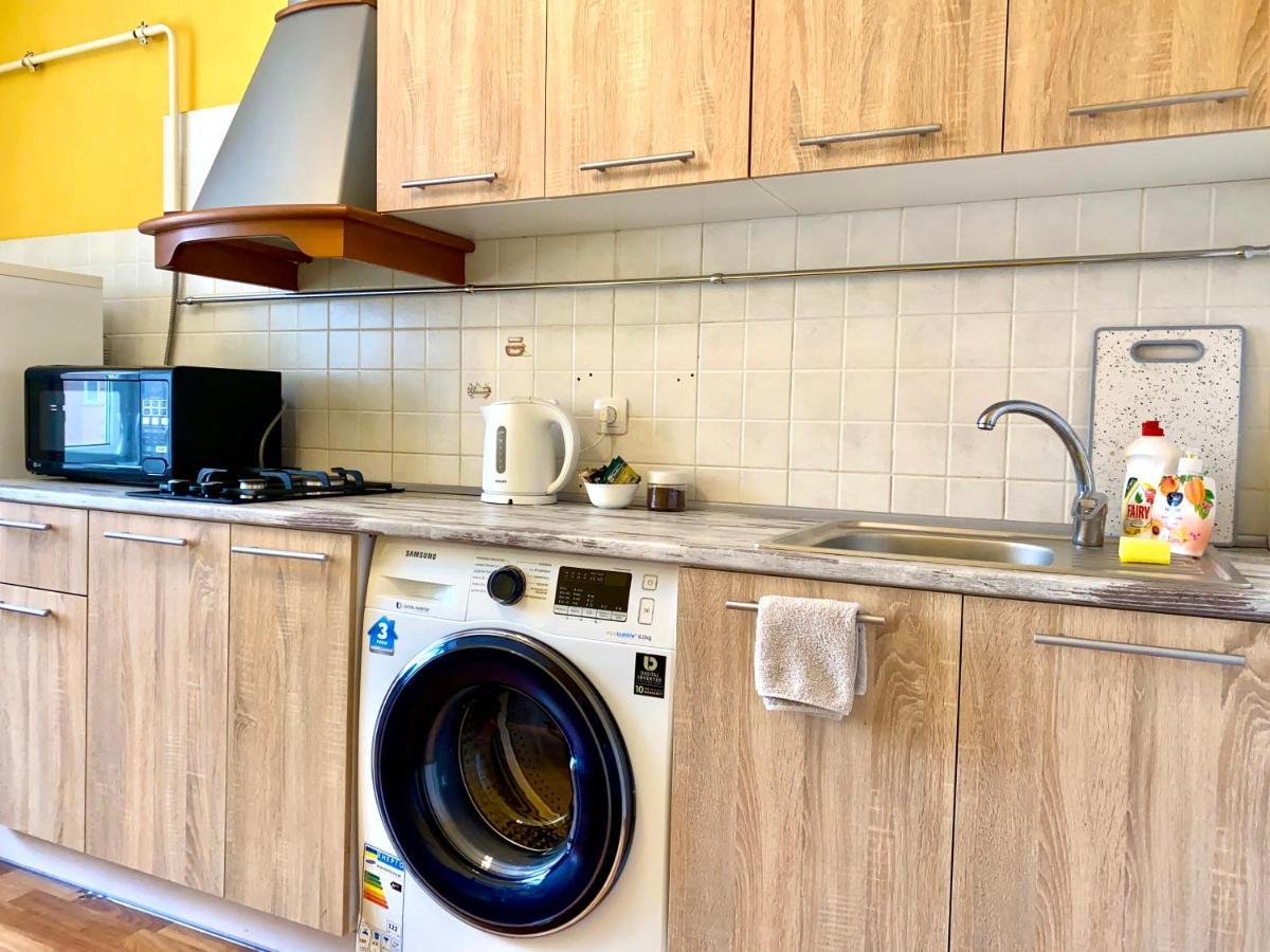 Apartpoltava Центр Полтави, Простора Та Зручна Квартира Біля Пует, 2-Окремі Кімнати, Звітна Документація Для Відрядження Kültér fotó