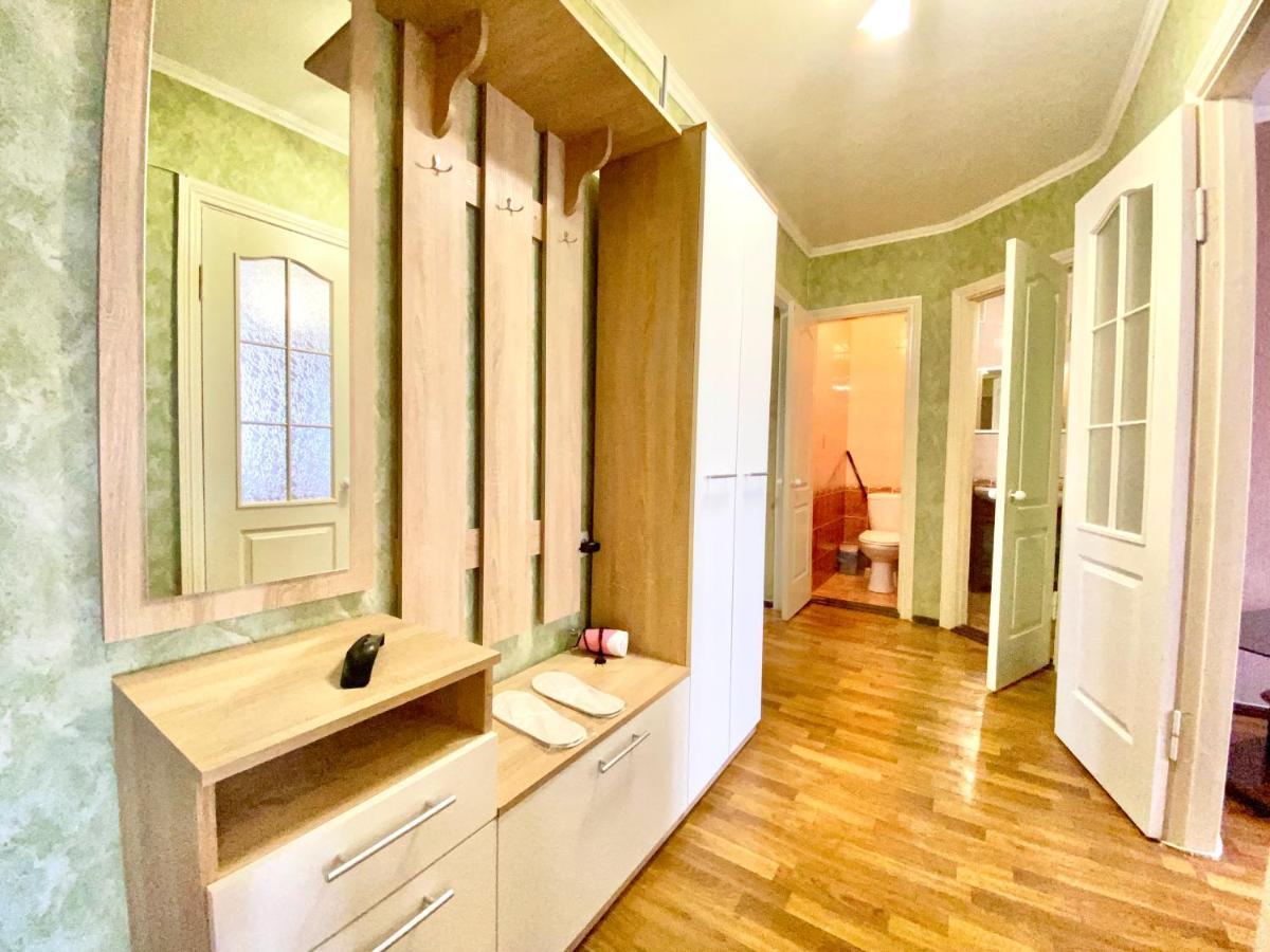 Apartpoltava Центр Полтави, Простора Та Зручна Квартира Біля Пует, 2-Окремі Кімнати, Звітна Документація Для Відрядження Kültér fotó