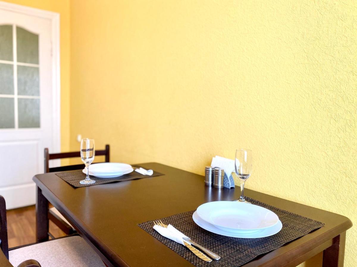 Apartpoltava Центр Полтави, Простора Та Зручна Квартира Біля Пует, 2-Окремі Кімнати, Звітна Документація Для Відрядження Kültér fotó